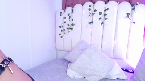 Snapshot of king_azahell chatting on 27, 12, 2024 king help me reach 100 likes online show from 27, 12, 2024