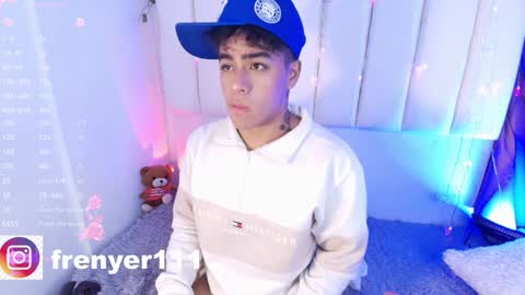 Snapshot of king_azahell chatting on 22, 1, 2025 king help me reach 100 likes online show from 22, 1, 2025