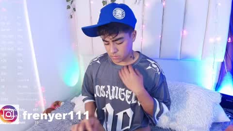 Snapshot of king_azahell chatting on 26, 1, 2025 king help me reach 100 likes online show from 26, 1, 2025