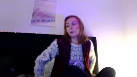 Snapshot of kingandprincess chatting on 2, 2, 2025 sexysexyhotwetpinkredpussy online show from 2, 2, 2025