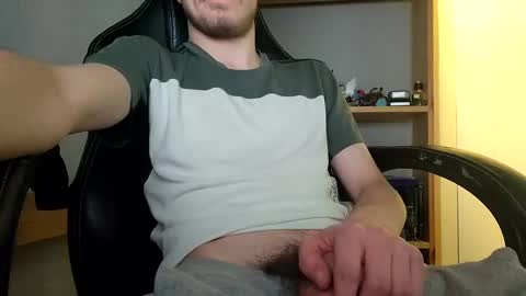 Snapshot of kingcharlez_04 chatting on 20, 2, 2025 kingcharlez_04 online show from 20, 2, 2025