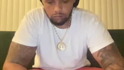 Snapshot of kingdabiggest chatting on 1, 11, 2025 KingDaBiggest online show from 1, 11, 2025