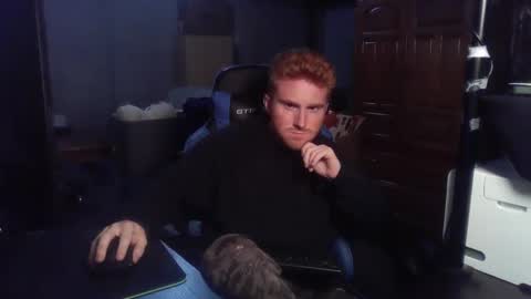 Snapshot of kingoffootfetish chatting on 25, 9, 2025 Master King Tommy online show from 25, 9, 2025