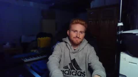 Snapshot of kingoffootfetish chatting on 23, 11, 2025 Master King Tommy online show from 23, 11, 2025