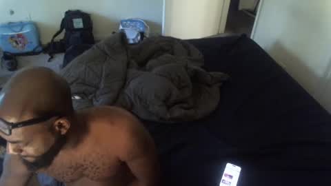 kingofkingz74 online show from 3, 10, 2025