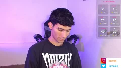 Snapshot of kingparker1 chatting on 26, 11, 2025 A L E X online show from 26, 11, 2025