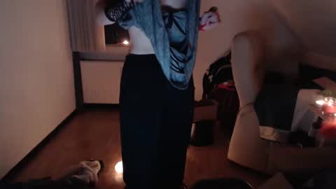 kinkeysole online show from 31, 1, 2025