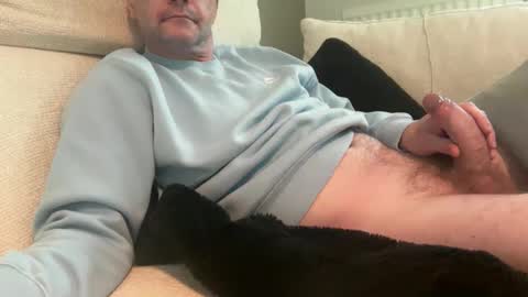 Snapshot of kinky_daddy4u chatting on 20, 11, 2025 kinky_daddy4u online show from 20, 11, 2025