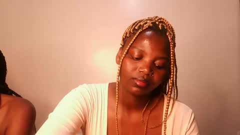 Lola online show from 14, 10, 2025