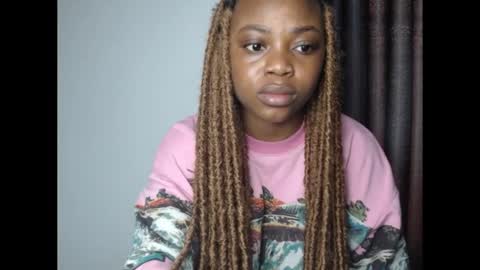 Snapshot of kinky_lollipop chatting on 30, 10, 2025 kinky_lollipop online show from 30, 10, 2025