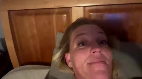 Snapshot of kinkycouple6688 chatting on 21, 11, 2025 kinkycouple6688 online show from 21, 11, 2025