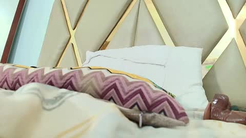 Snapshot of kinkyhousewifee_ chatting on 8, 12, 2024 MISS RYN online show from 8, 12, 2024