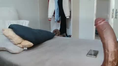 kinkyj_ online show from 5, 11, 2025