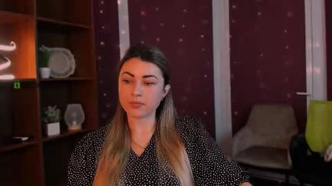 kira fox x online show from 12, 11, 2025