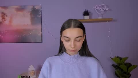 kira_light__ online show from 17, 12, 2025