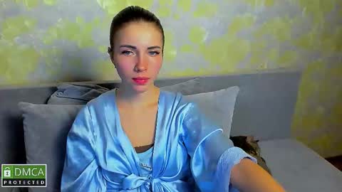 kiraa sunny online show from 4, 2, 2026