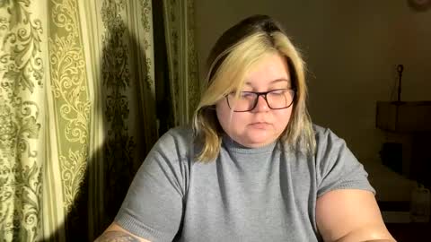 Just Kira online show from 22, 2, 2025