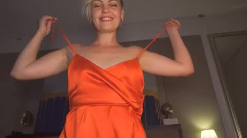 kirasunny online show from 18, 9, 2025