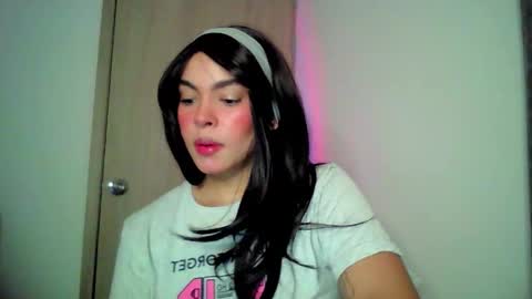 Snapshot of kiri_cute chatting on 9, 9, 2025 Kiri online show from 9, 9, 2025