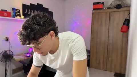 Snapshot of kisan_smith chatting on 24, 11, 2025 Kisan online show from 24, 11, 2025