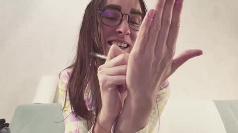 Wet Girl online show from 3, 2, 2026