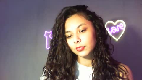 kiss_ameliaa online show from 23, 2, 2025