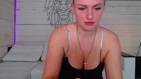 Snapshot of kiss_ksu chatting on 16, 3, 2026 Kiss Ksu online show from 16, 3, 2026