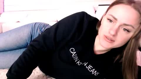 Snapshot of kiss_ksu chatting on 3, 4, 2026 Kiss Ksu online show from 3, 4, 2026