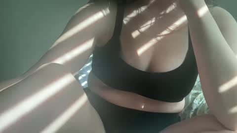 Snapshot of kissbriella chatting on 7, 11, 2025 kissbriella online show from 7, 11, 2025