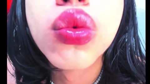 Kisshott160 online show from 4, 12, 2025