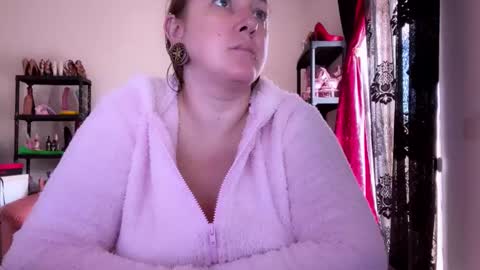 kissica online show from 4, 11, 2025