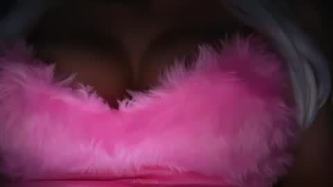 Snapshot of kitanamkxxx chatting on 11, 3, 2026 kitanamkxxx online show from 11, 3, 2026