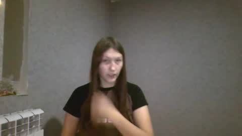 Snapshot of kiti_kitiss chatting on 24, 10, 2025 kiti_kitiss online show from 24, 10, 2025