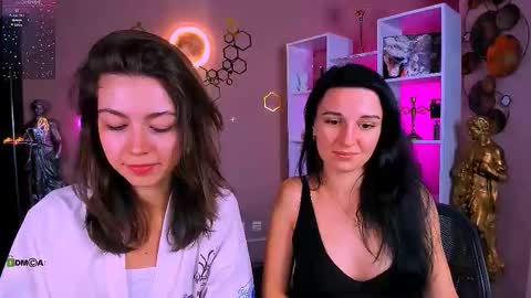 kitniss online show from 1, 10, 2025