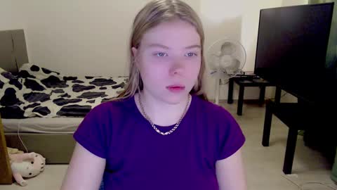 Jennyblonde and Emmabrunette online show from 18, 12, 2024