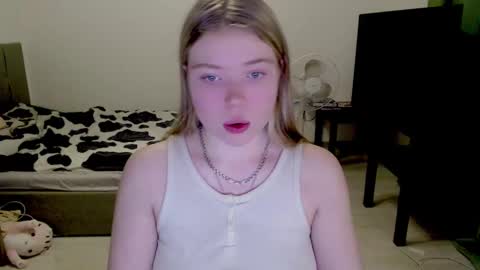 Jennyblonde and Emmabrunette online show from 23, 12, 2024
