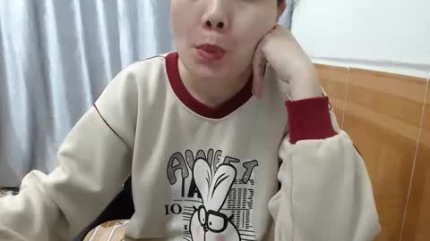 kitti_baby2x online show from 19, 1, 2026