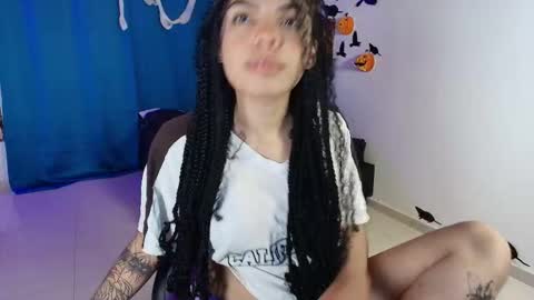 kitty_aikoo online show from 1, 11, 2025