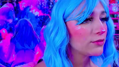 Snapshot of kitty_niki chatting on 13, 12, 2025 Nicol Gomez online show from 13, 12, 2025