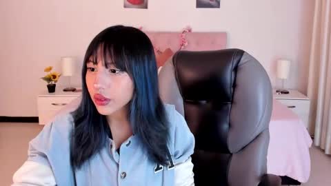 Kitty online show from 5, 3, 2025