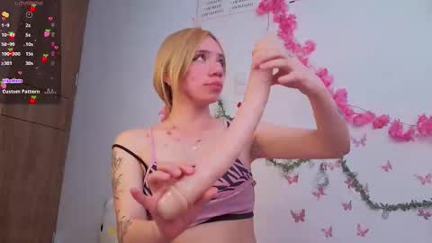  Kitty  online show from 13, 9, 2025