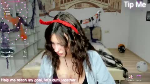 Snapshot of kitty_shenson chatting on 31, 10, 2025 Kate online show from 31, 10, 2025