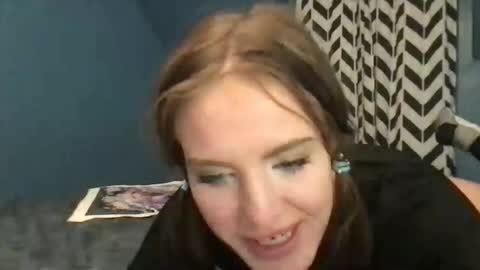 kittycatkendra online show from 20, 11, 2025