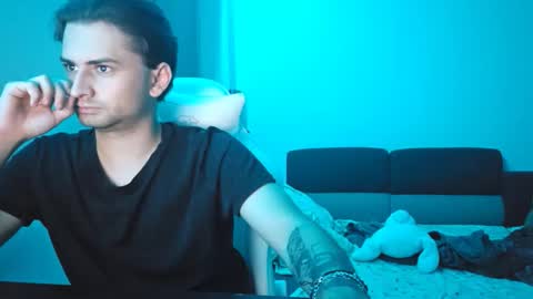 Eliz online show from 21, 11, 2025