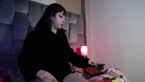 Snapshot of kittyhouse_hs chatting on 5, 2, 2025 kittyhouse_hs online show from 5, 2, 2025