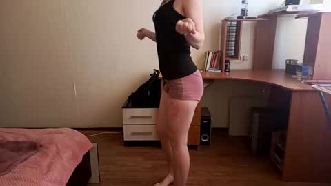 kittyjennys online show from 30, 9, 2025
