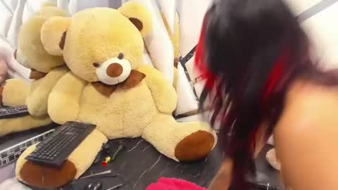 kittylovely  online show from 23, 1, 2025