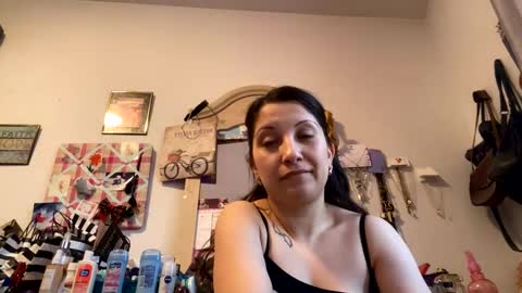 Snapshot of kittyluvx chatting on 7, 2, 2025 kittyluvx online show from 7, 2, 2025