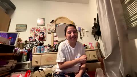 Snapshot of kittyluvx chatting on 13, 2, 2025 kittyluvx online show from 13, 2, 2025