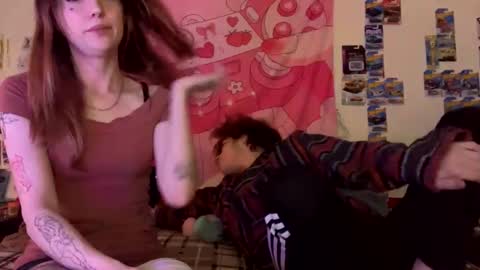 kitty online show from 15, 12, 2025